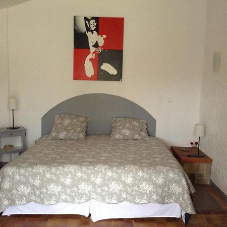 Chambre D'Hotes Le Cedre 阿普特 外观 照片