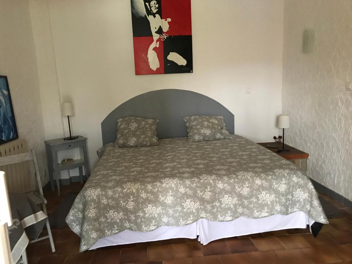 Chambre D'Hotes Le Cedre 阿普特 外观 照片