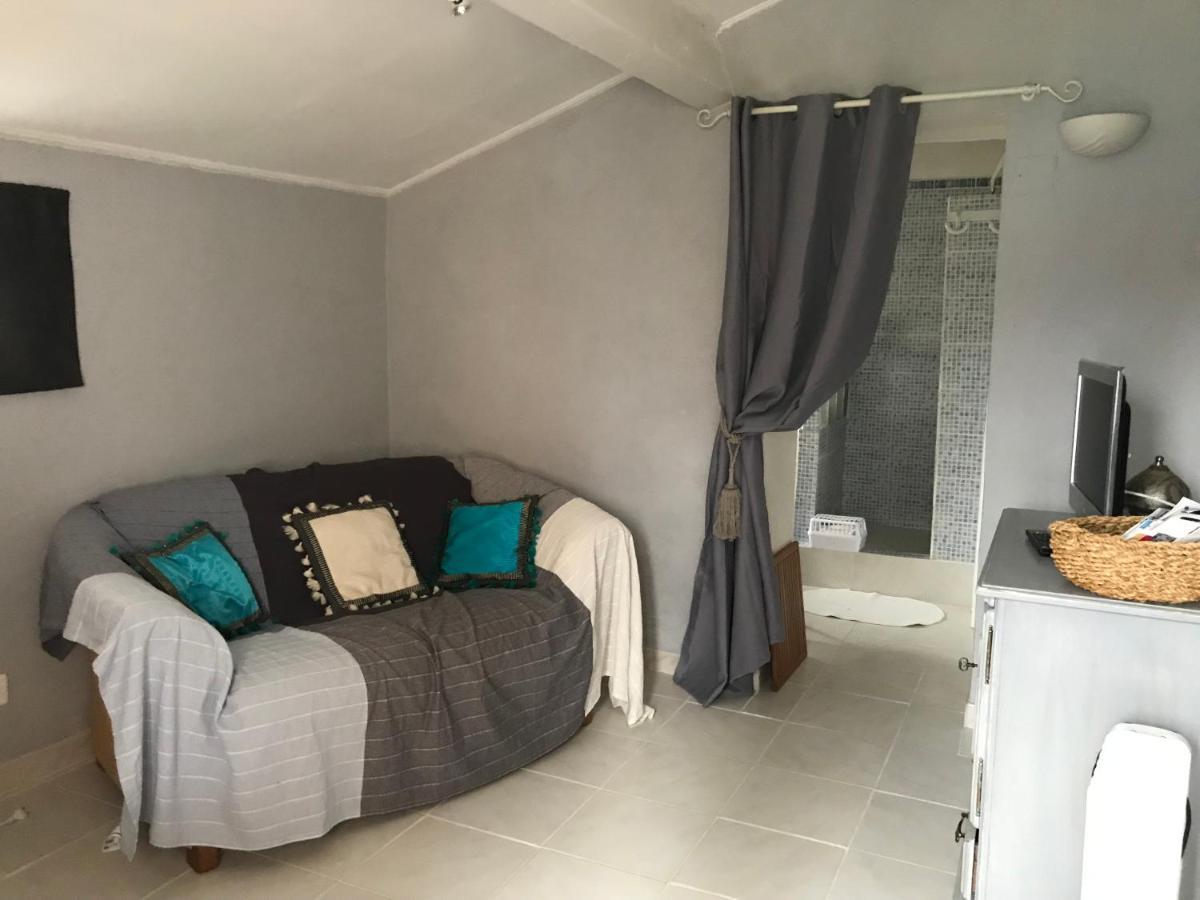 Chambre D'Hotes Le Cedre 阿普特 外观 照片